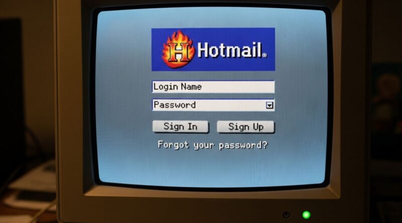 Hotmail: History, Features, and Evolution of Microsoft’s Popular Email ...